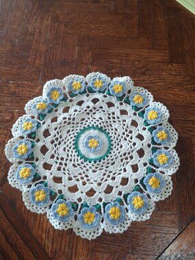 Vintage Handmade Crocheted Round Doily, 3D, Ivory Blue Green Yellow  9"